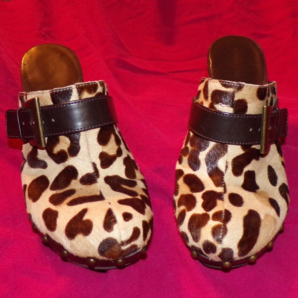 Leopard Print Pumps